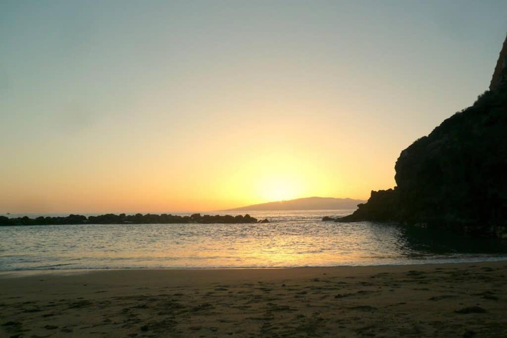 Casa Blanca , Nahe Am Strand , Wifi Frei Guía de Isora Dış mekan fotoğraf